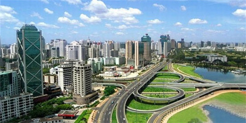 蜘蛛升级的小游戏是什么（蜘蛛升级大招有什么用）